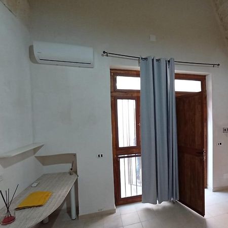Casa Vacanze Battista 46 Grottaglie Exteriör bild