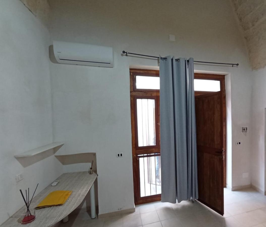 Casa Vacanze Battista 46 Grottaglie Exteriör bild